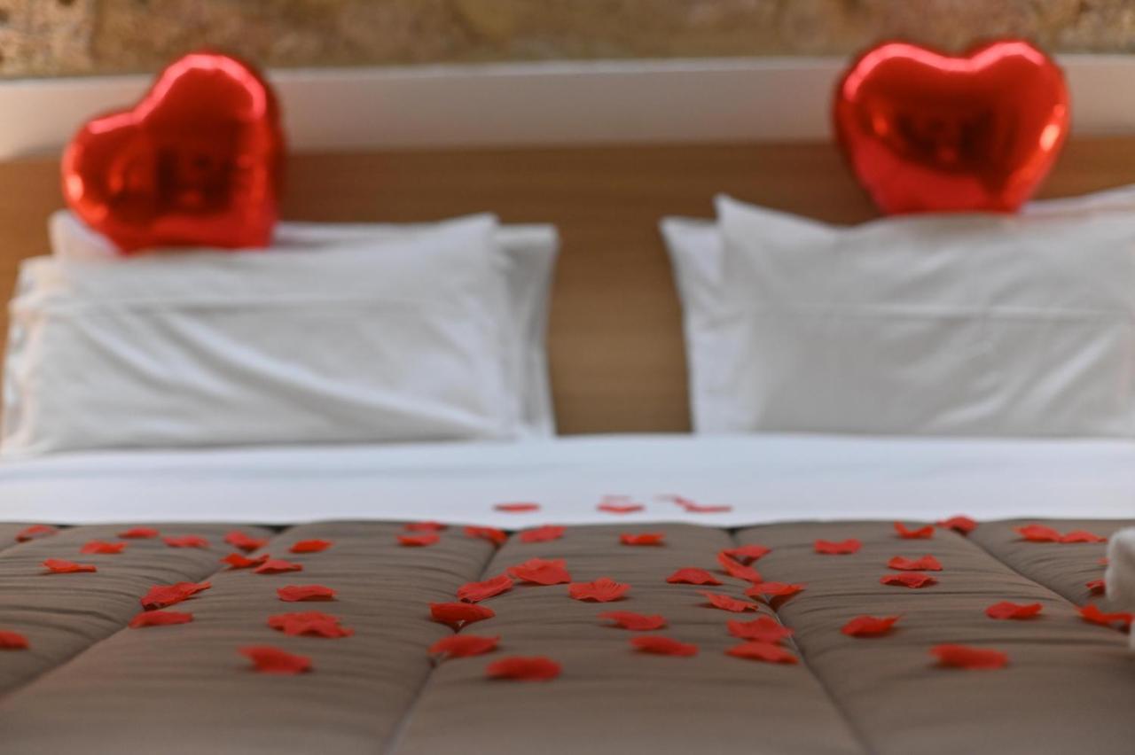 קאריני Bosco Suites מראה חיצוני תמונה