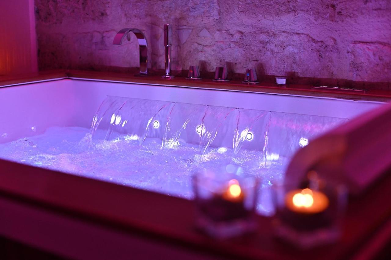 קאריני Bosco Suites מראה חיצוני תמונה